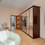 Elegancki W Poznaniu By Renters شقة *
