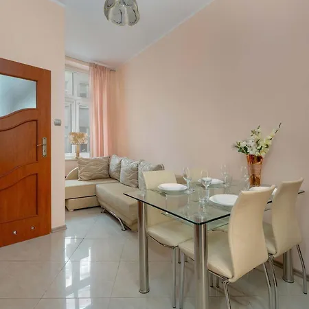 Apartment Elegancki W Poznaniu By Renters *