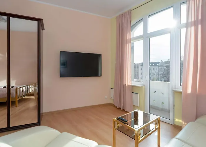 Elegancki W Poznaniu By Renters Appartement *